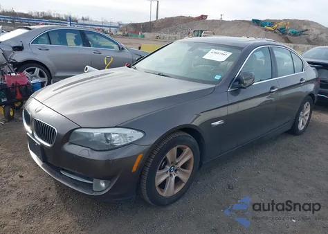 2013 BMW 528I z USA, uszkodzony, nr VIN WBAXG5C58DD231125